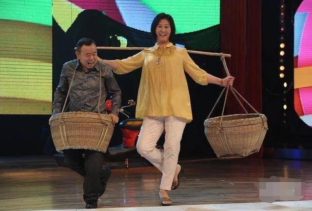 当年演出之后，黄晓娟对着赵本山说：这可能是咱们最后一次合作了