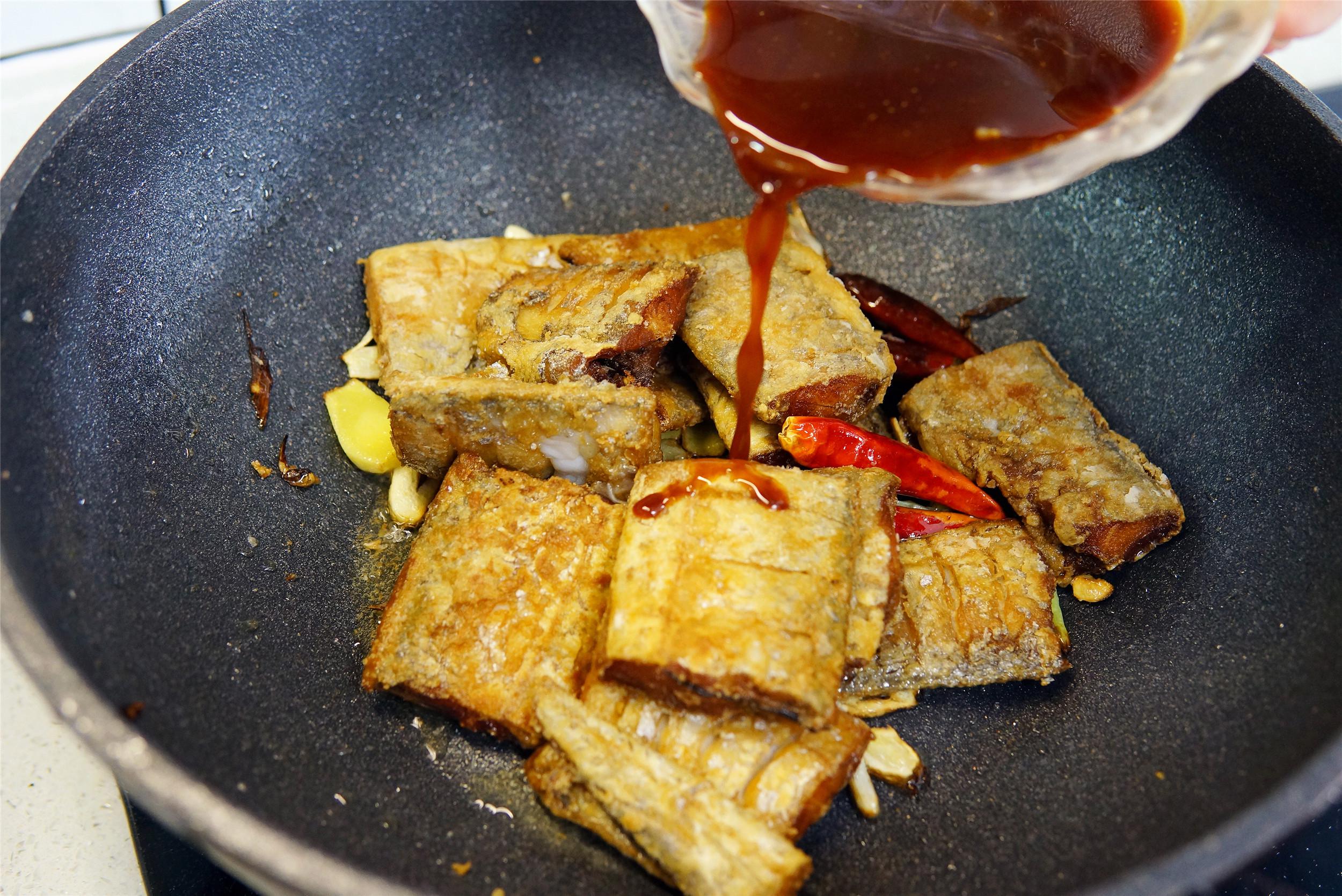 最适合男人吃的水产排行榜，鳝鱼排第四，泥鳅排第三，建议了解