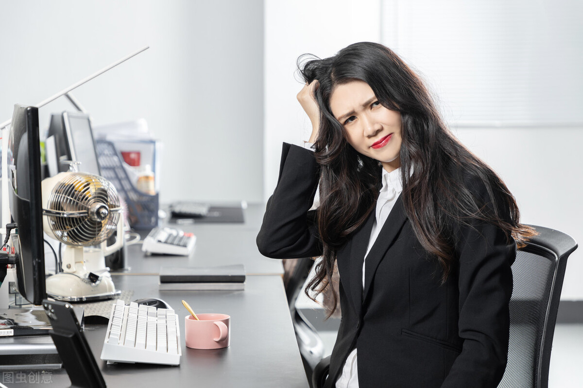 90后女大学生做美妆生意，利用“人性陷阱”，1月卖出1000盒，牛