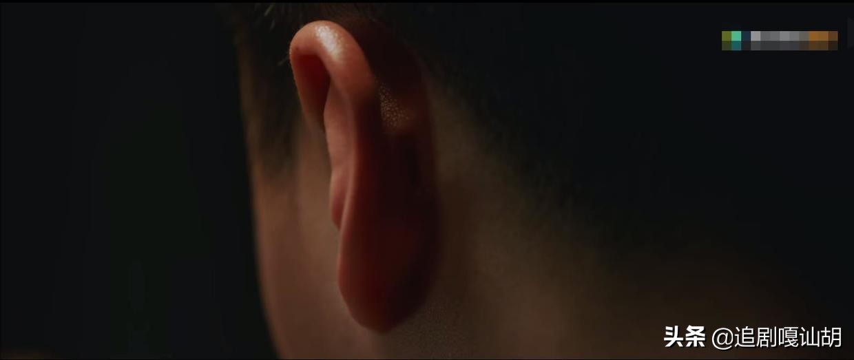 《通天塔》崔志明的出现让剧情扑朔迷离，莫非是“刺猬”冒充他？