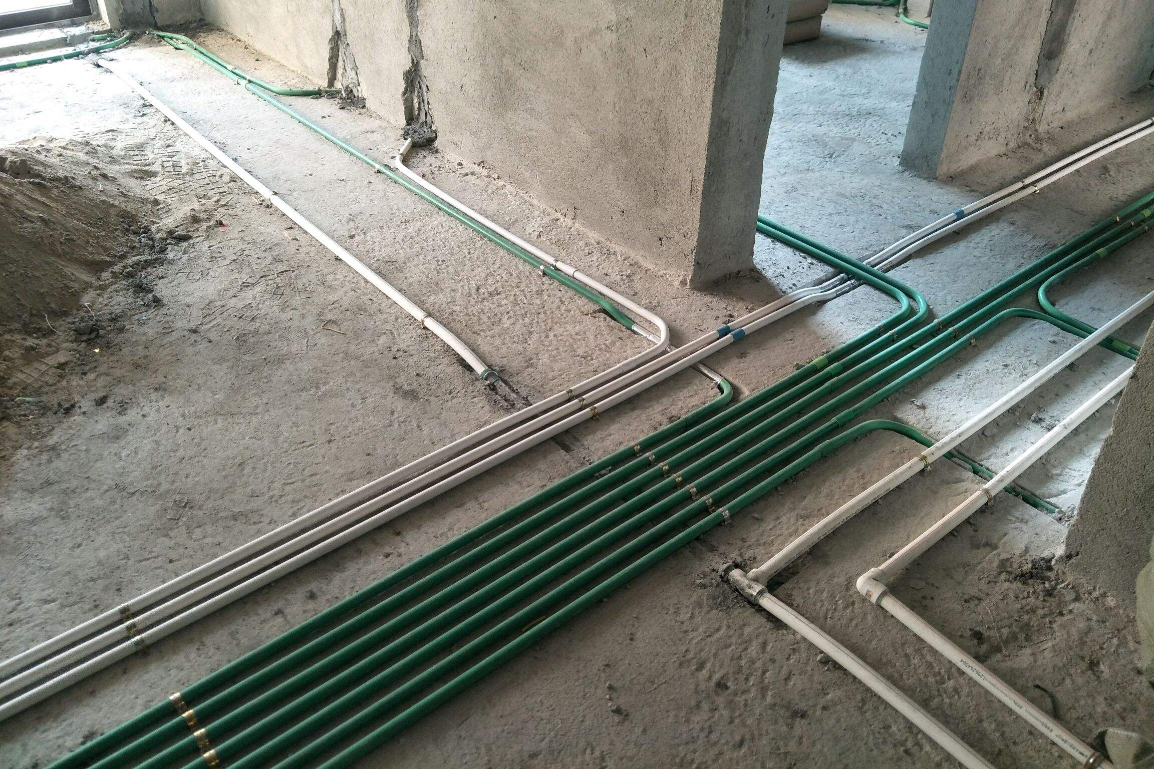 水电走顶，都是装修公司的赚钱套路？装修工头：不要误导网友了