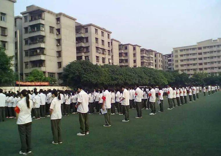 3+证书高职高考院校奇葩校规，有些真的难顶