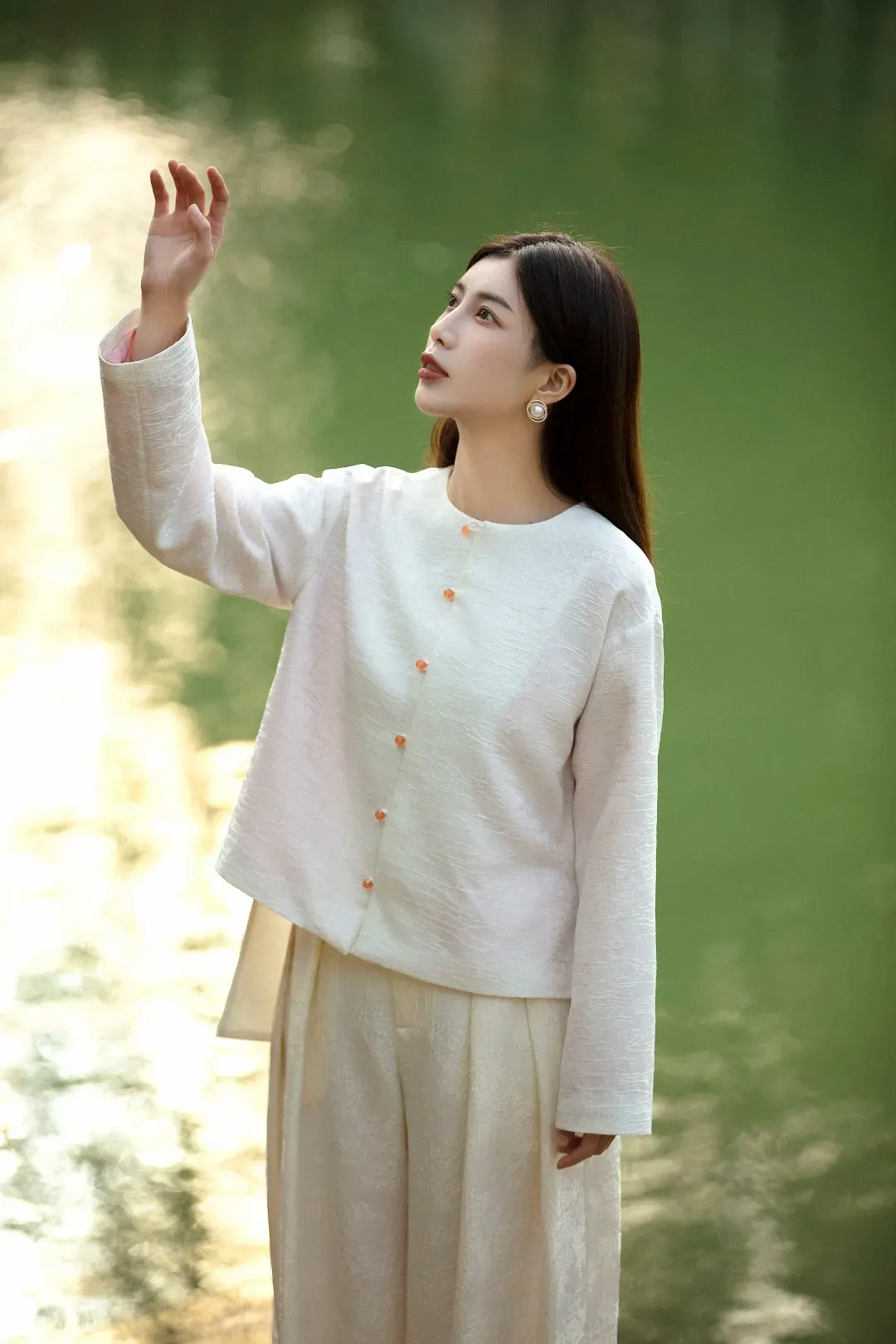 衣之图——原创服装设计为深圳助力