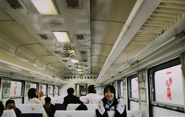 高考状元李丞汐：高考669分被北大录取，为当明星放弃高薪工作