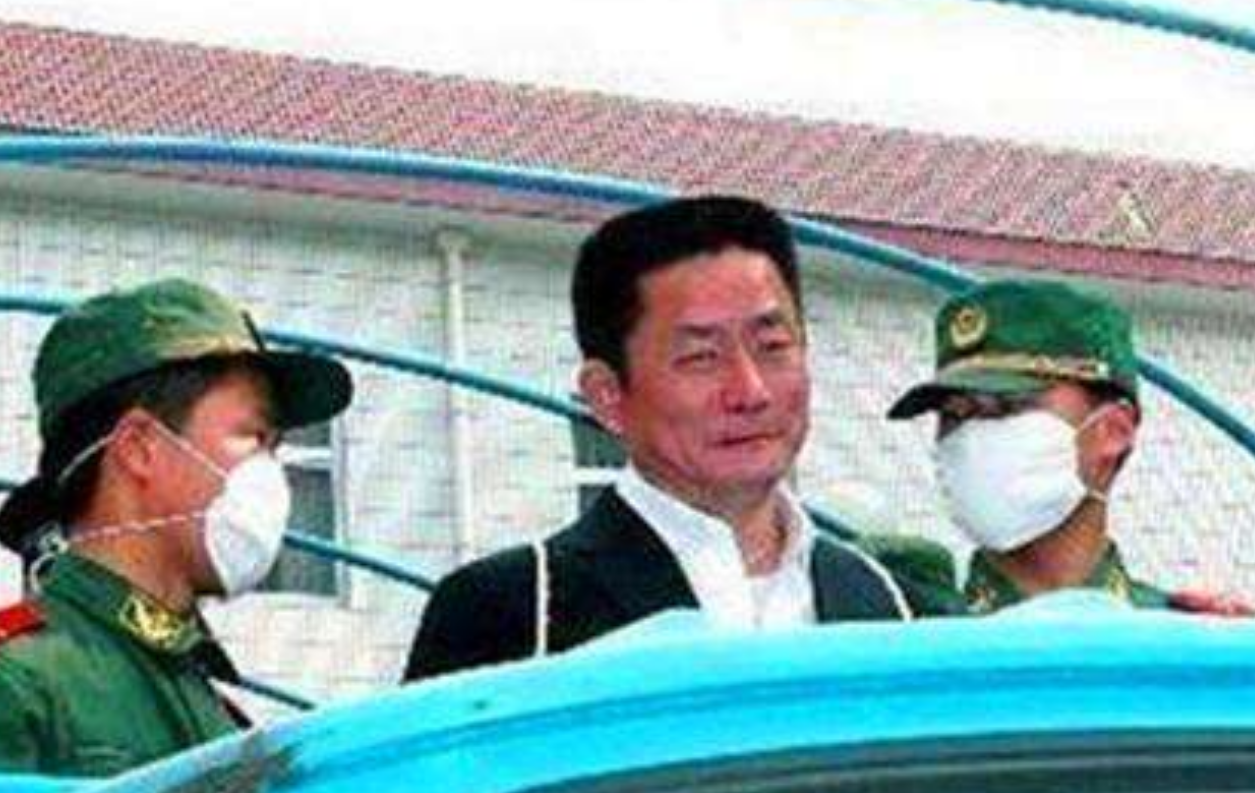 河南“黑老大”宋留根：90年代就资产过亿，曾带小弟剿灭浙江黑帮