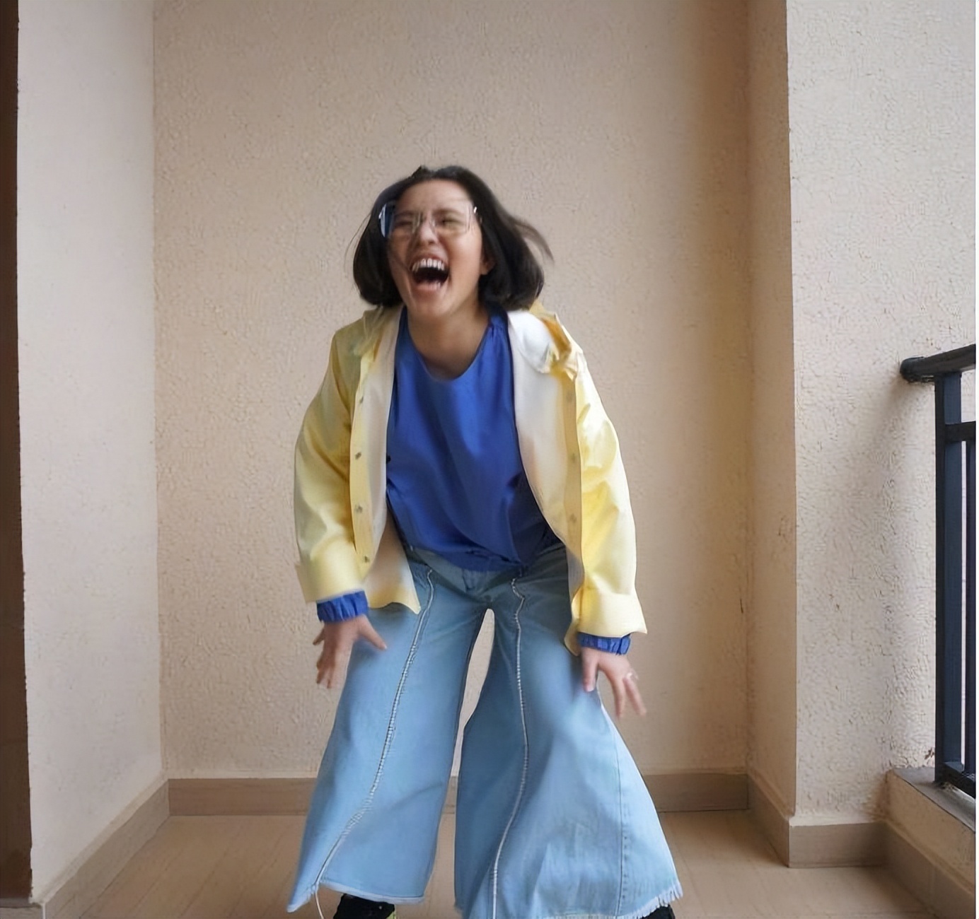 “一笑成名”谢依霖：凭借搞怪火遍两岸三地，一度成为小s接班人