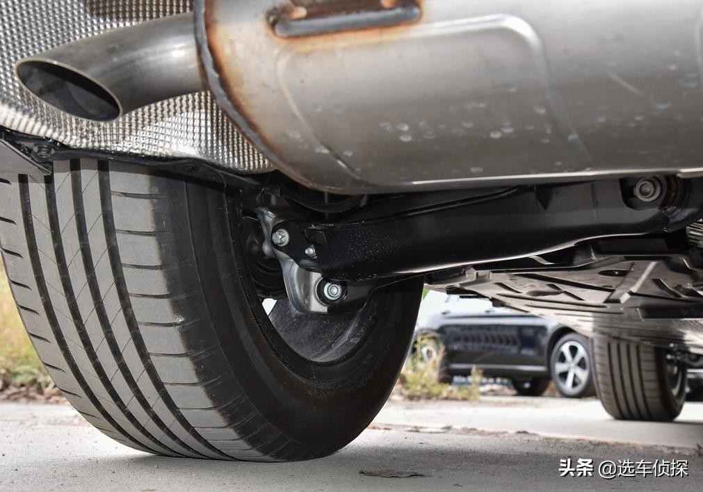 某新能源品牌钢悬挂涂成银色铝合金模样，是指鹿为马还是技术创新