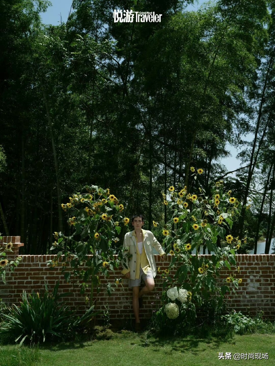 朱一龙盛夏清爽大片曝光，气质干净少年感十足