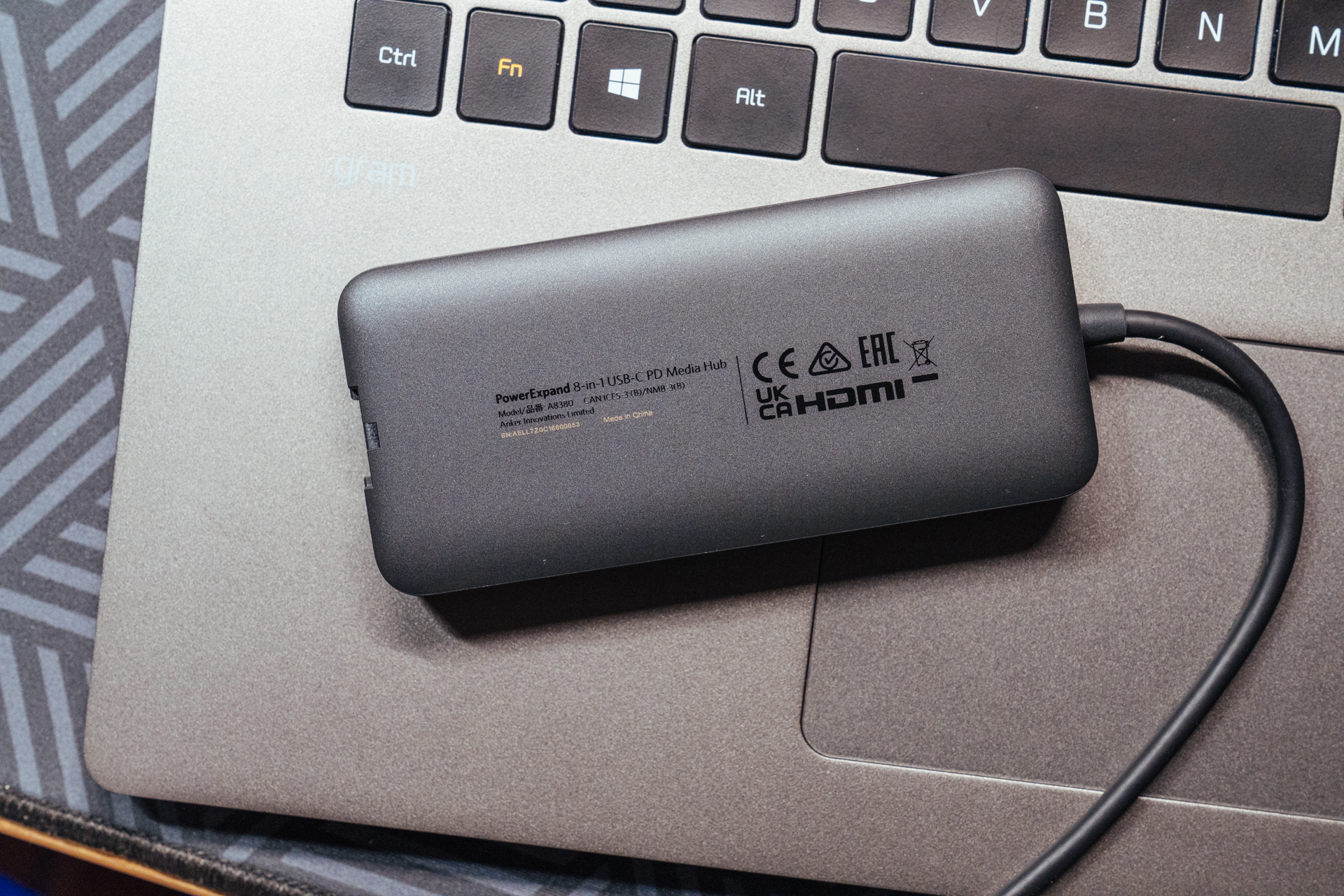 简洁条理，如何布置自己的办公桌面：轻办公好物分享