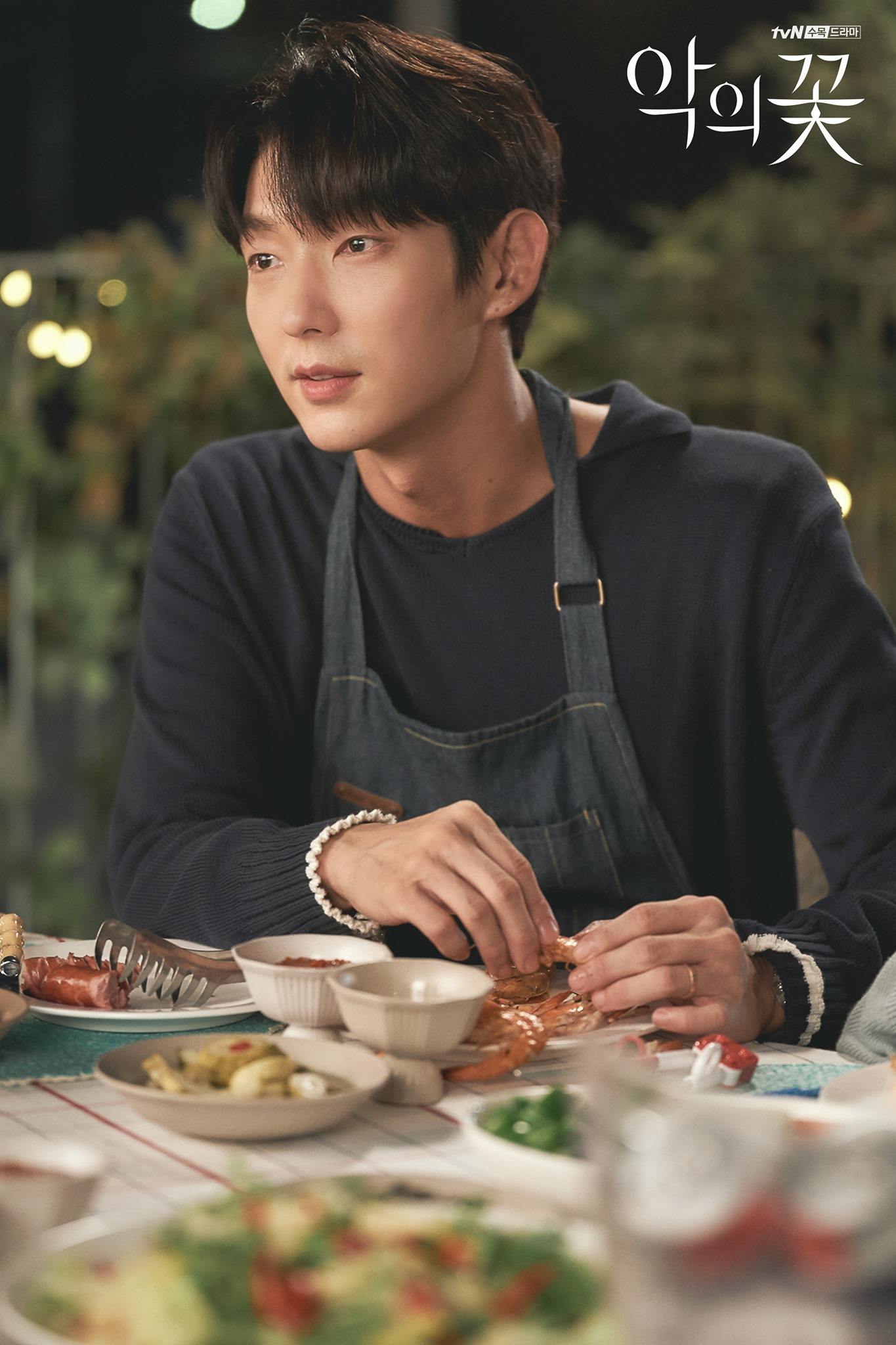 玄彬大婚！初代顶流男星境况几何？有人依旧活跃，有人“消失”