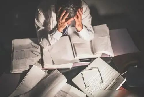 对材料的执念，或许正在毁掉你