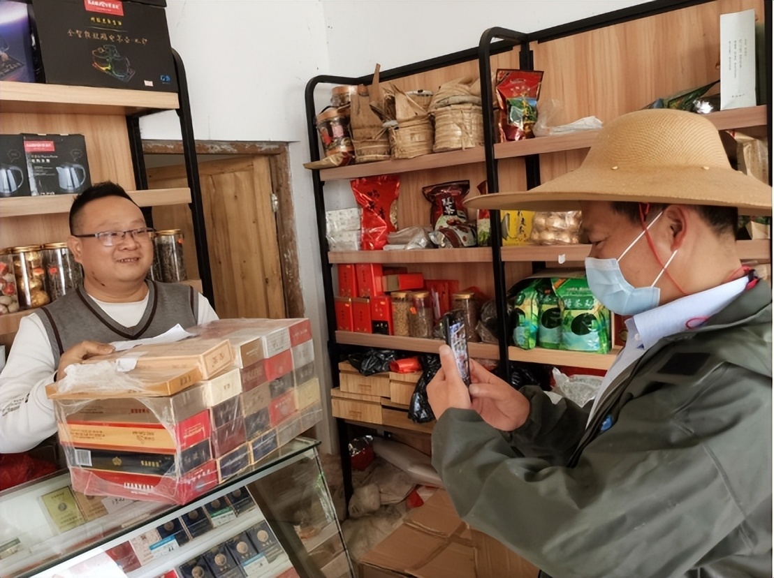 “低价烟”越来越少，便利店真的不好干，老板：有烟草证也得亏钱