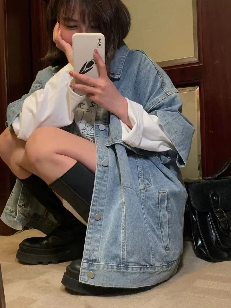 次次艳压00后小花，35岁的杨幂心机在哪儿？