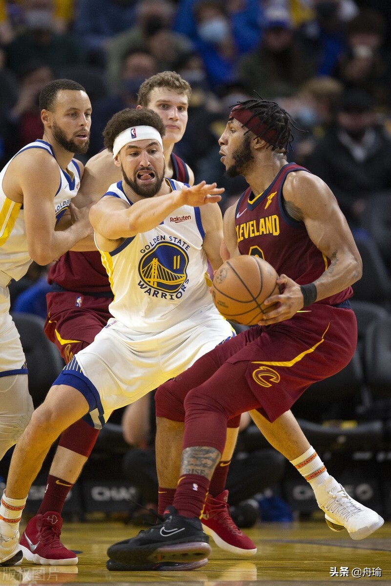 nba有哪些空接战术(NBA晚报：詹姆斯晒空接图，克莱未执行战术，篮网三巨头明日出战)