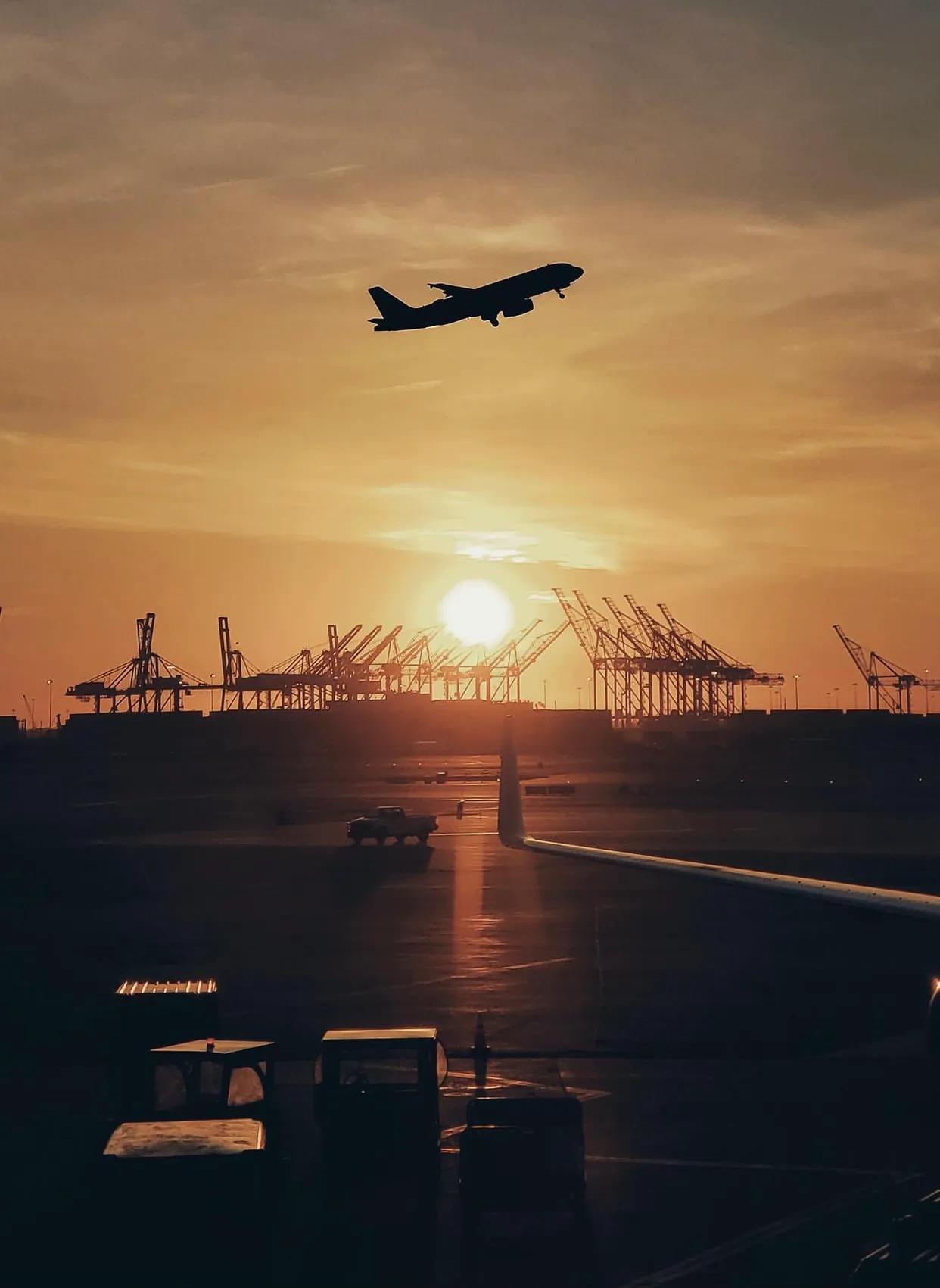 为MU5735祈祷！祈祷“10”文案+音乐，祈祷他们“实”平安归来