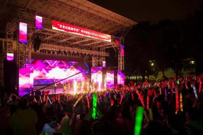 上课学化妆？湖北高校这堂“宝藏课程”火了，结课作业竟是做口红！