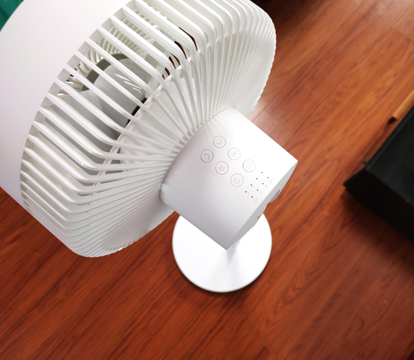 夏天不喜欢开空调？建议试下米家智能直流变频循环扇，畅享自然风