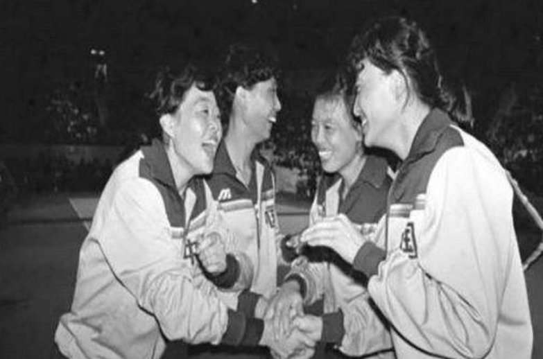 2013年陈招娣病逝，骨灰中发现多枚钢钉：曾是女排5连冠功勋