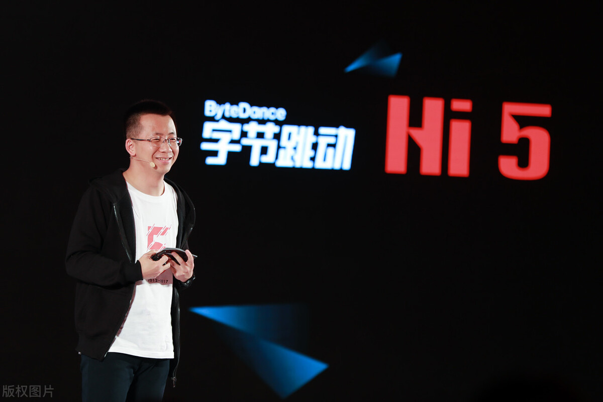 自媒体时代，学会这一招，你就能轻松逆袭变富