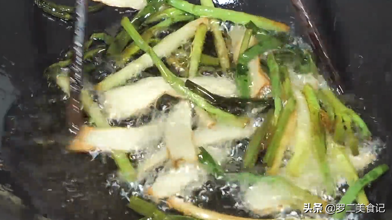 吃鸡最服这个做法，广东特色菜系，味道嫩滑鲜美，实在太香了