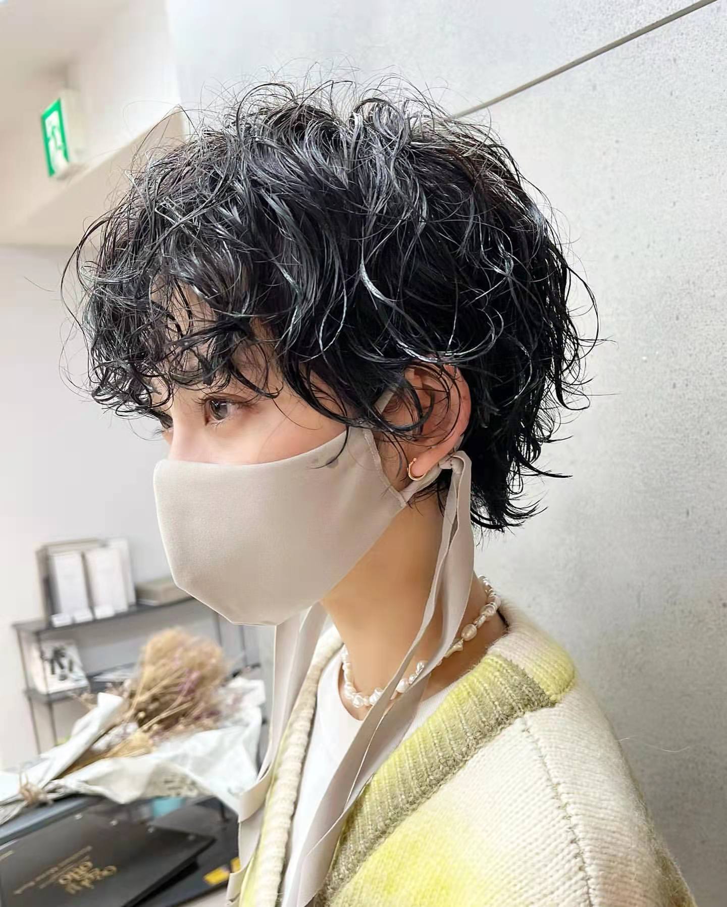 发量少的女生适合什么发型？这三种发型显发量又好看，建议你选择