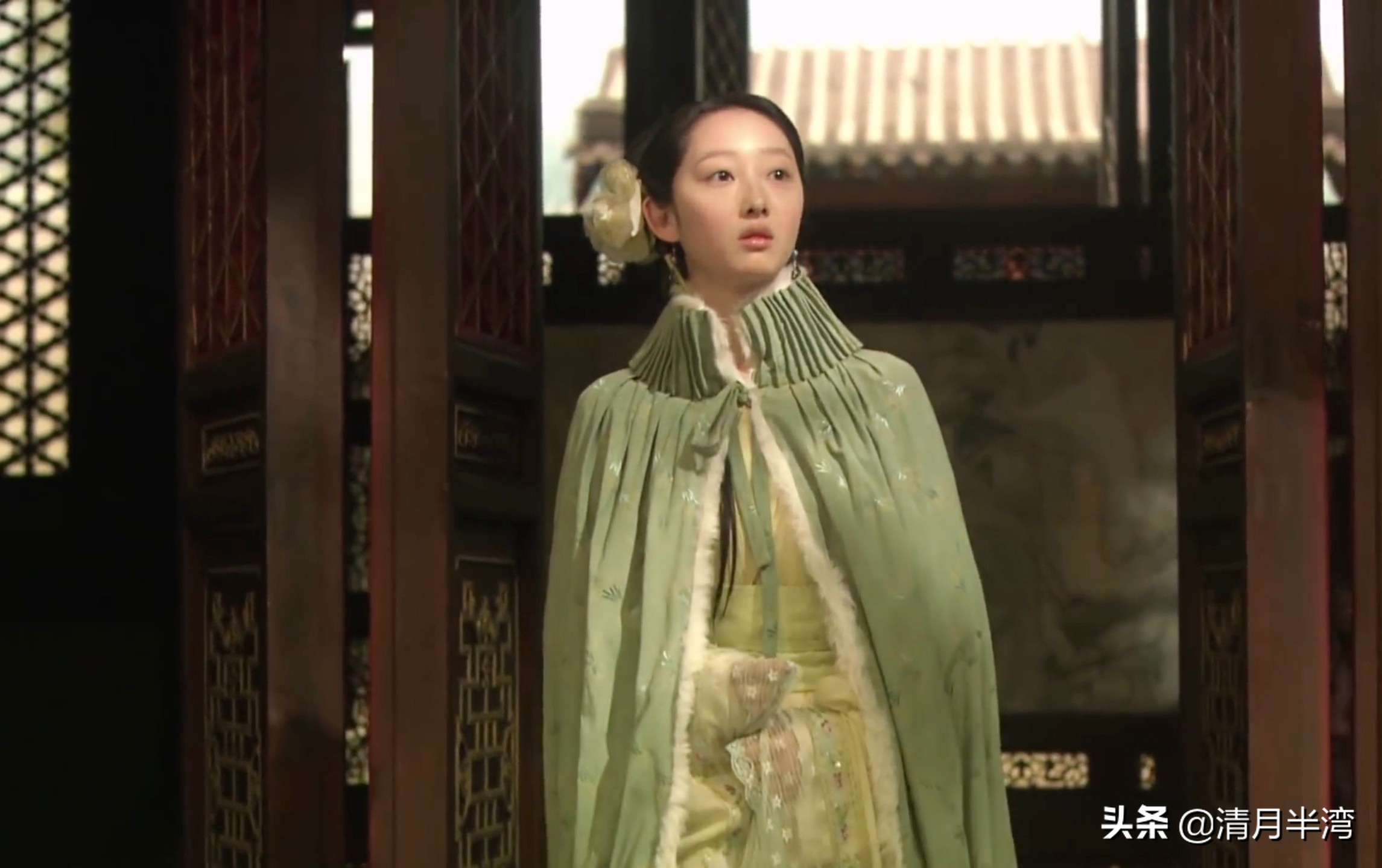 同样是演“林黛玉进贾府”，陈晓旭知书达礼，蒋梦婕宛若村姑进城