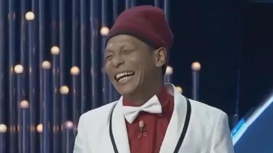 宋小宝，来看儿子，怎么还让快递装进箱子里呢