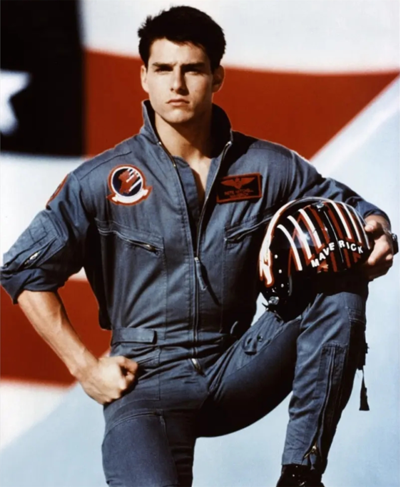 北美破26亿，全球大爆50亿，《壮志凌云2》这下真的爆了