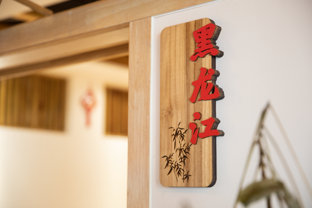 忒色滴很！西安这家神级铁锅炖，除了远点没毛病…