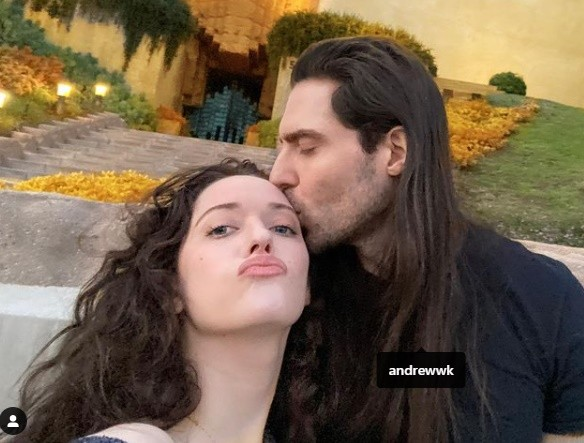 2021明星劲爆恋情！名媛老公藏私生子，日韩女神全结婚？