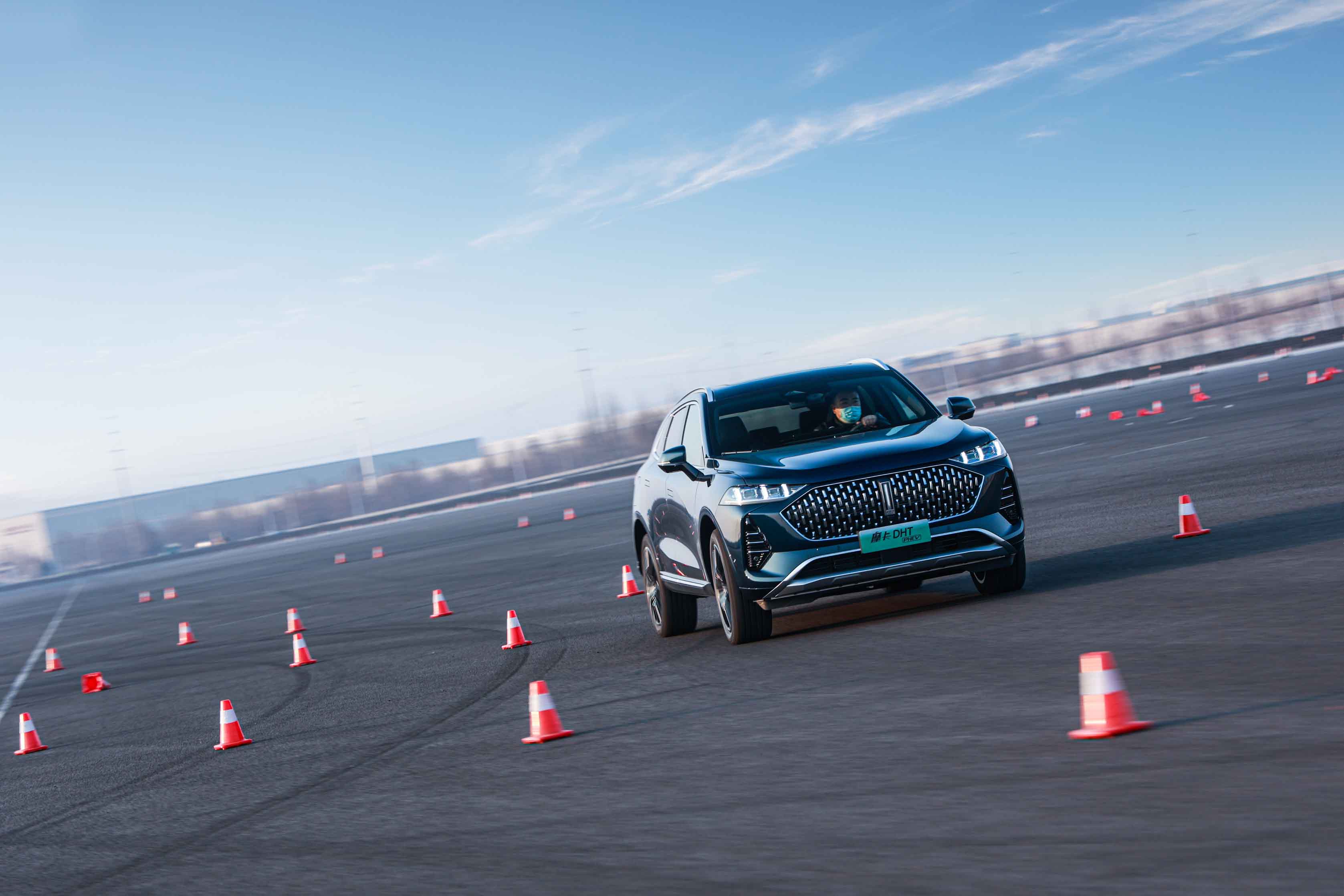 长城推出续航200公里的迷你SUV，主打城市通勤与灵活出行