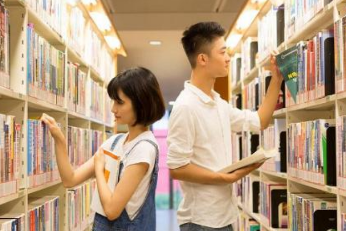 大学每月3000元生活费多吗？看完这张档次表，家长感觉被骗了