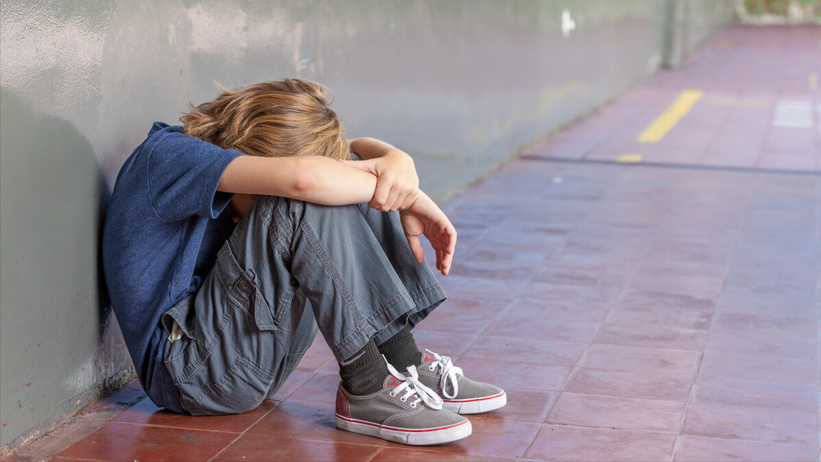 学生放学后在校外打架，老师被处分！是否有点本末倒置了？