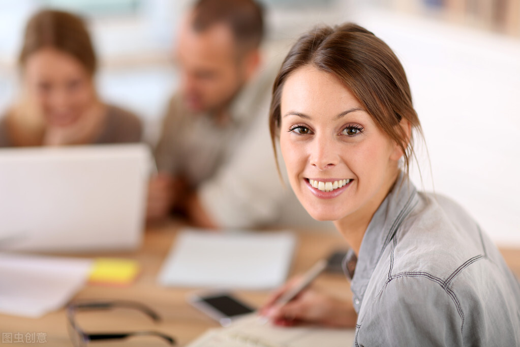 大学实习生实习自我鉴定