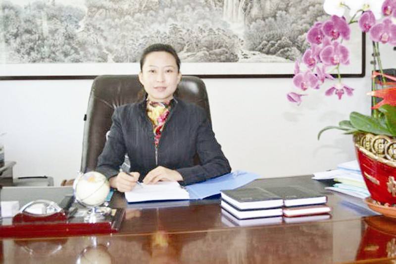 女贪官韩迎新落马记：从“靴子市长”到“拆迁最狠女市长”的转变