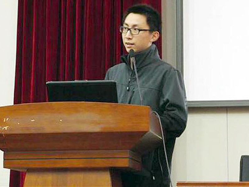 “学渣”逆袭正教授史：22岁攻克世界大难题，23岁升为985教授