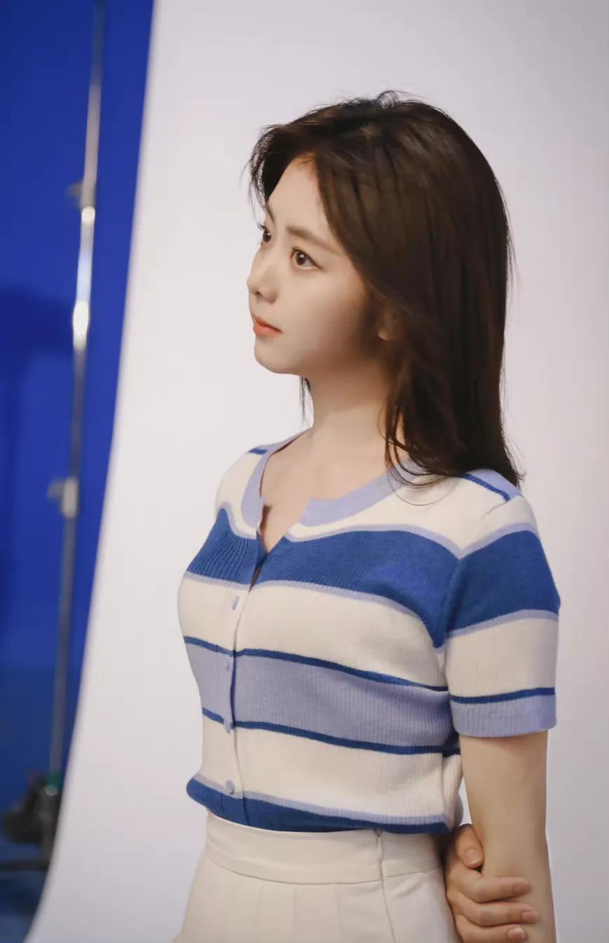 肖战 热巴 千玺 杨幂 龚俊 赵丽颖 杨紫 王一博 任嘉伦 鹿晗 成毅 檀健次 陈晓