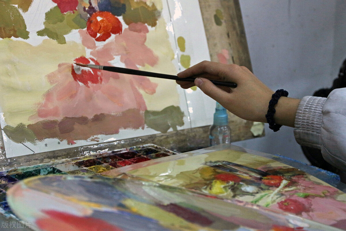 重庆人文科技学院地图（重庆美术生能考公费师范生吗）