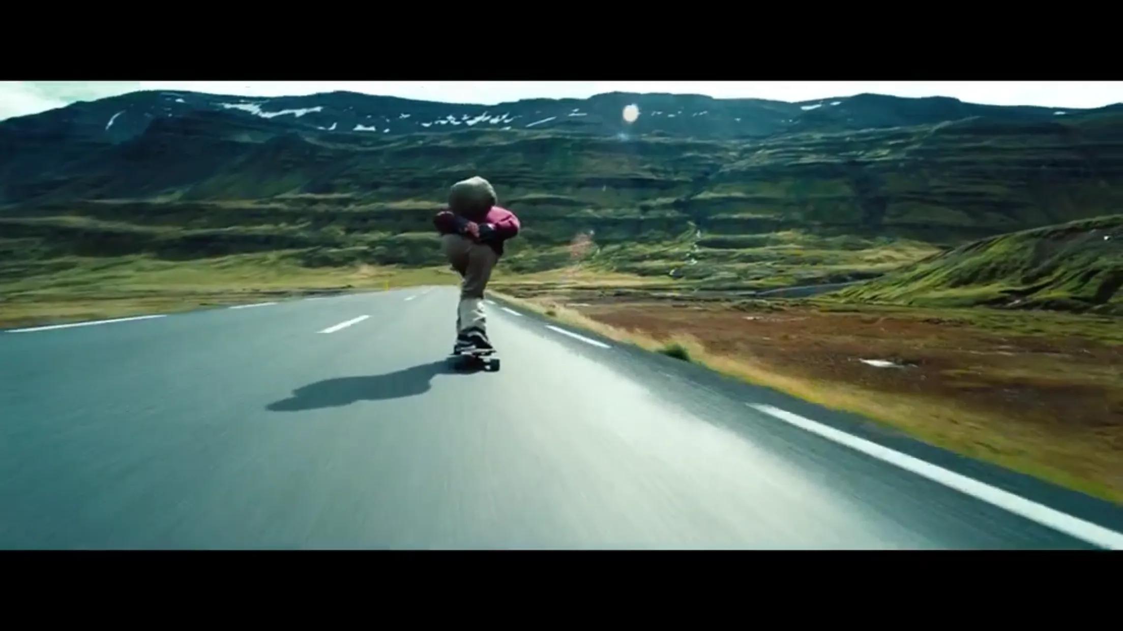 电影 白日梦想家 曾梦想仗剑走天涯，看一看世界的繁华……