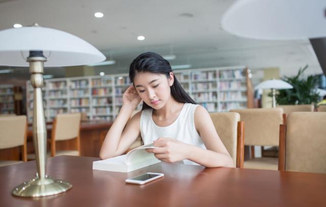 本科和大学的区别（本科和专科的差距在哪里）