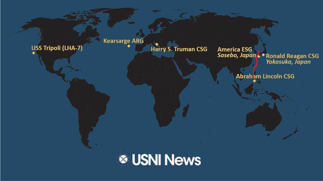 美国航空母舰与东海相邻北上，055大驱4艘同时出海。辽宁号在同一框框里照在镜子里。