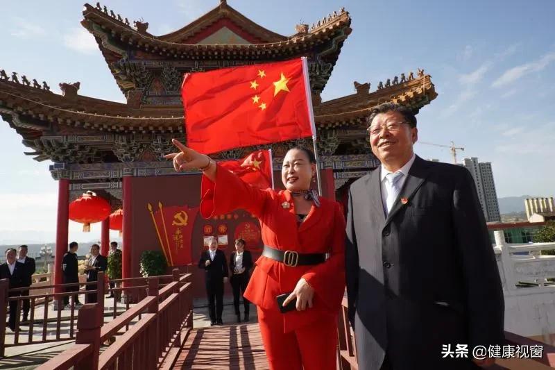 谱写振兴乡村的凯歌&mdash;&mdash;记陕西京泰集团党总支书记王然劳