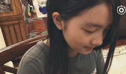 黄磊女儿被骂上热搜：13岁就染发，像什么样子？