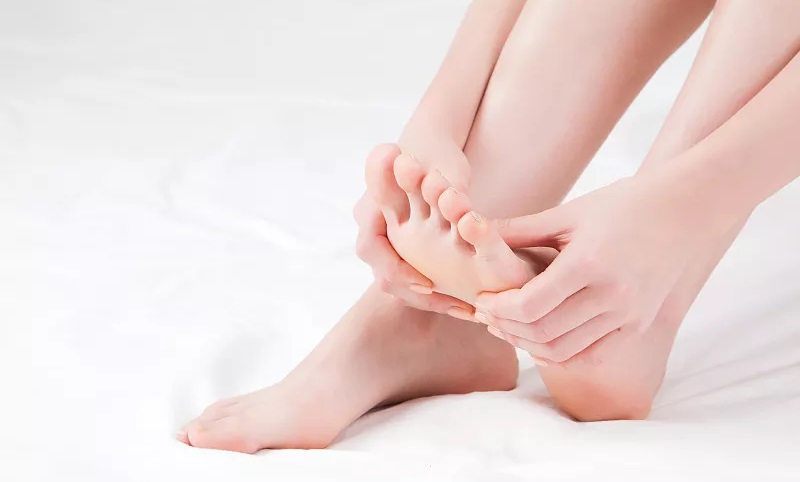 血糖高了，看脚就知道？脚部如果有这3种变化，提醒你该降糖了