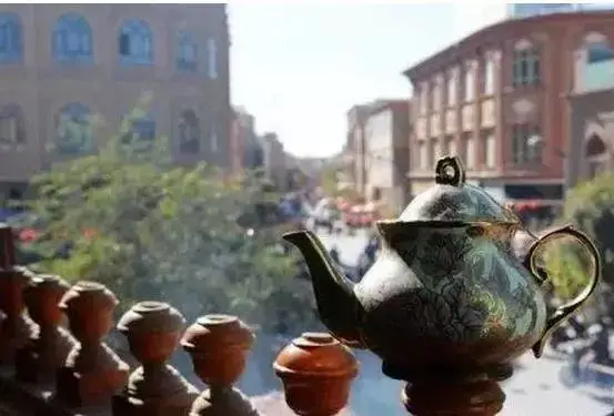 静坐百年，等待一瓯茶，喀什的悠闲生活已经让我过年不想回家