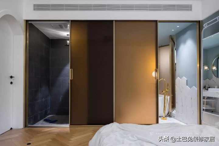 72㎡一居室，拆掉所有隔墙，15万装出豪宅感！（附超全清单）