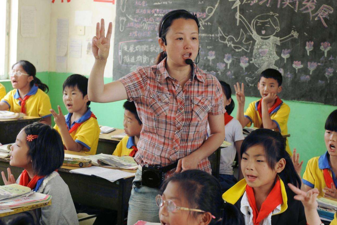 教师工资又有“新变化”，这3类“特殊”教师，退休金有望达8000