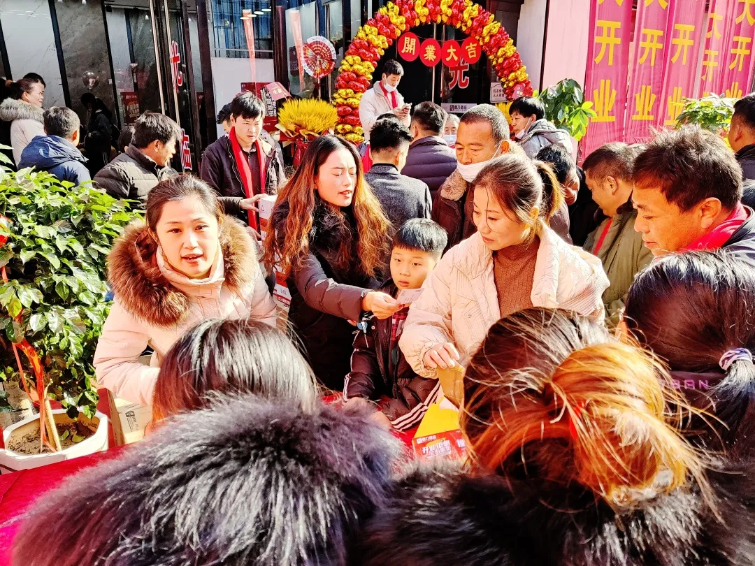 隆重！巨野喜力瓷磚專(zhuān)賣(mài)店盛大開(kāi)業(yè)