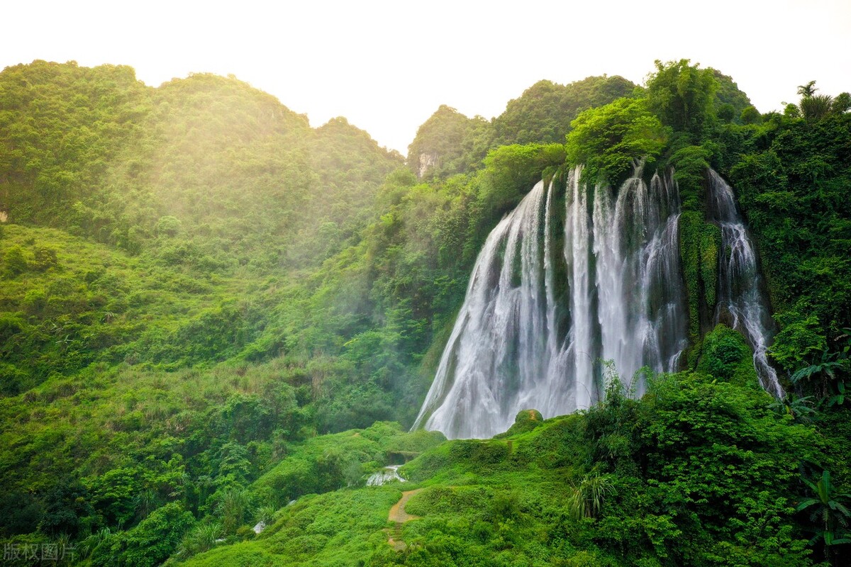 忘记桂林吧，这才是广西盛夏必打卡的地方，靖西7处秘境值得一去