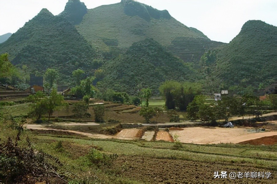 1997年，400亩玉米地一夜成湖泊，10年后又神秘消失，真有龙王？